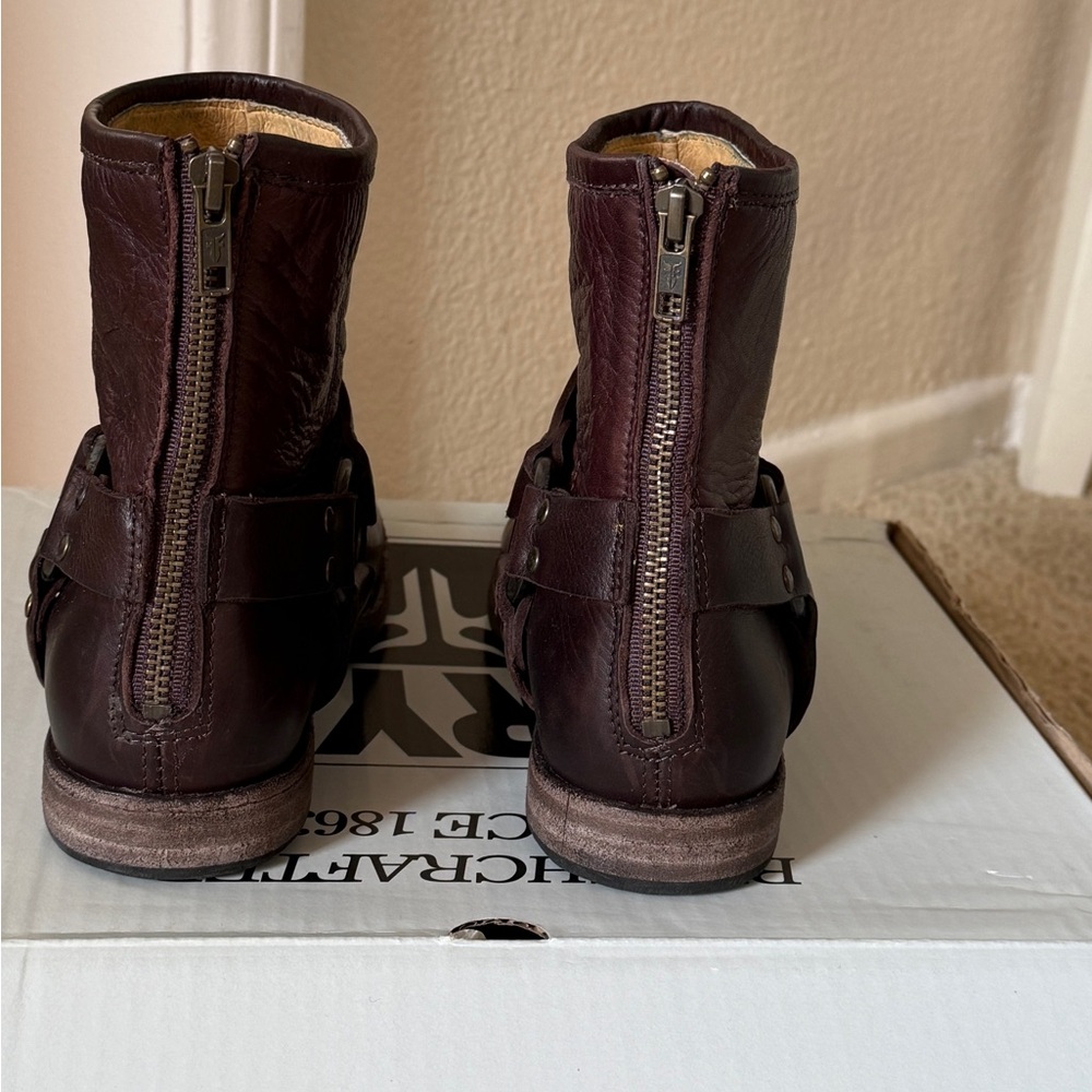 Women’s FRYE Phillip Harness Short Boots - Picture 8 of 9